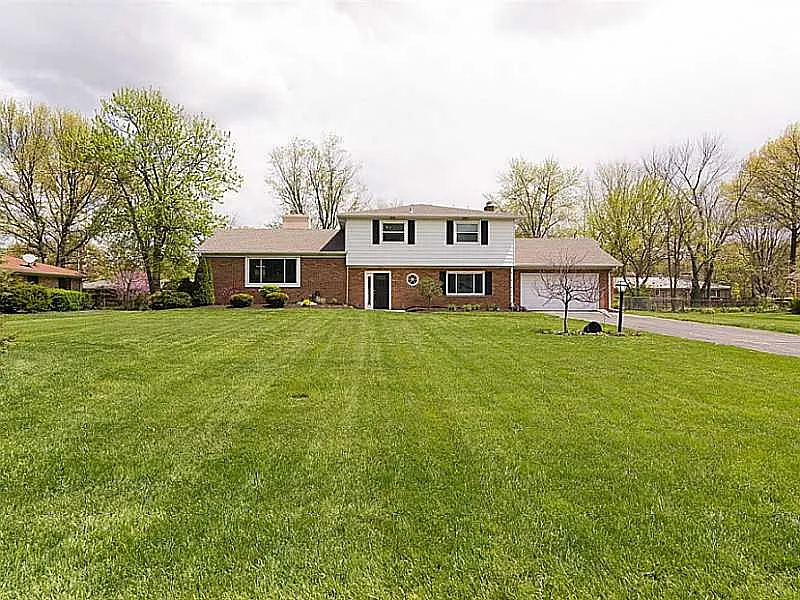 6315 Brokenhurst Rd photo 1