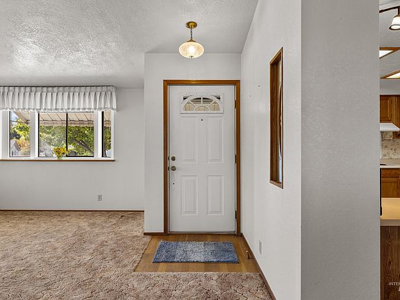 3rd image of 1907 W Flamingo Ave Unit 71