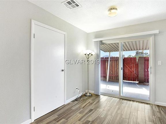 5th image of 361 E Van Wagenen St