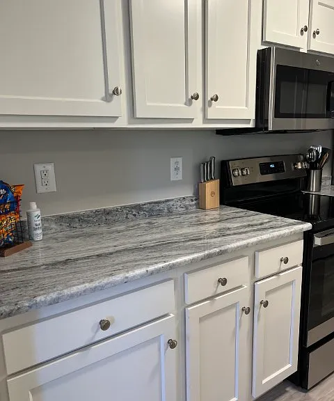 Adam Street Apartments — Photo 40