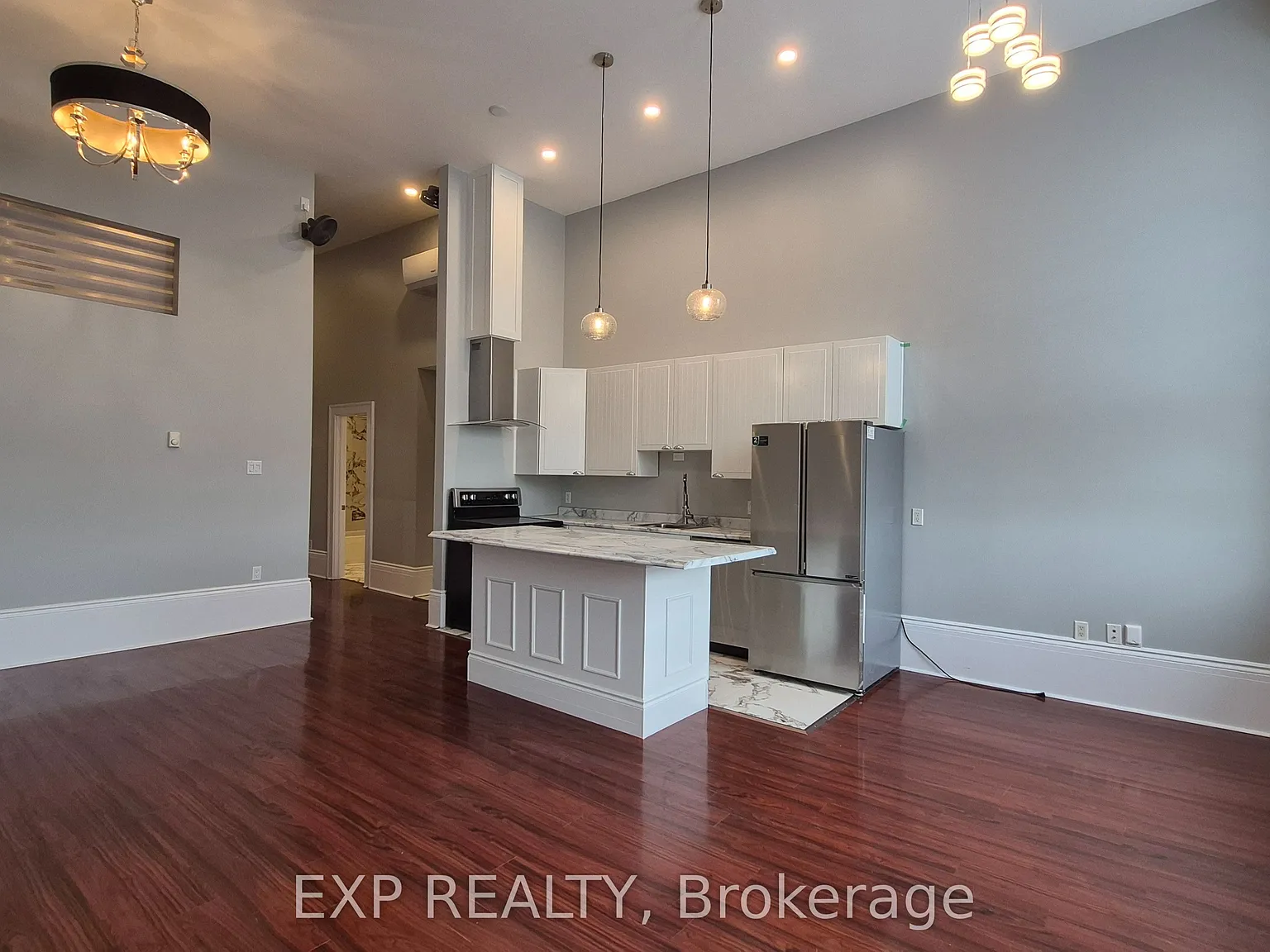 3 bed, $2,500 — Photo 3