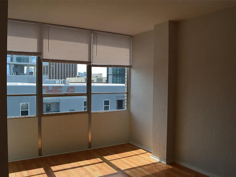 1800 Lavaca St #807 — Photo 13
