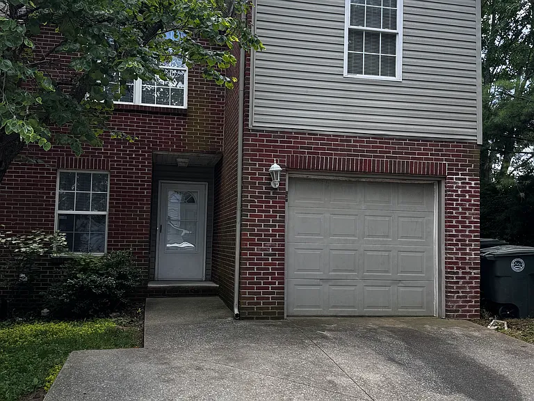 247 Tanbark Dr #247 — Photo 1