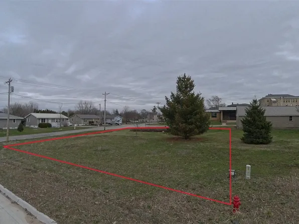 32 Mary Ingalls Subdivision, Vinton, IA 52349