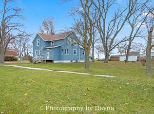 410 E Main St, Ashkum, IL 60911