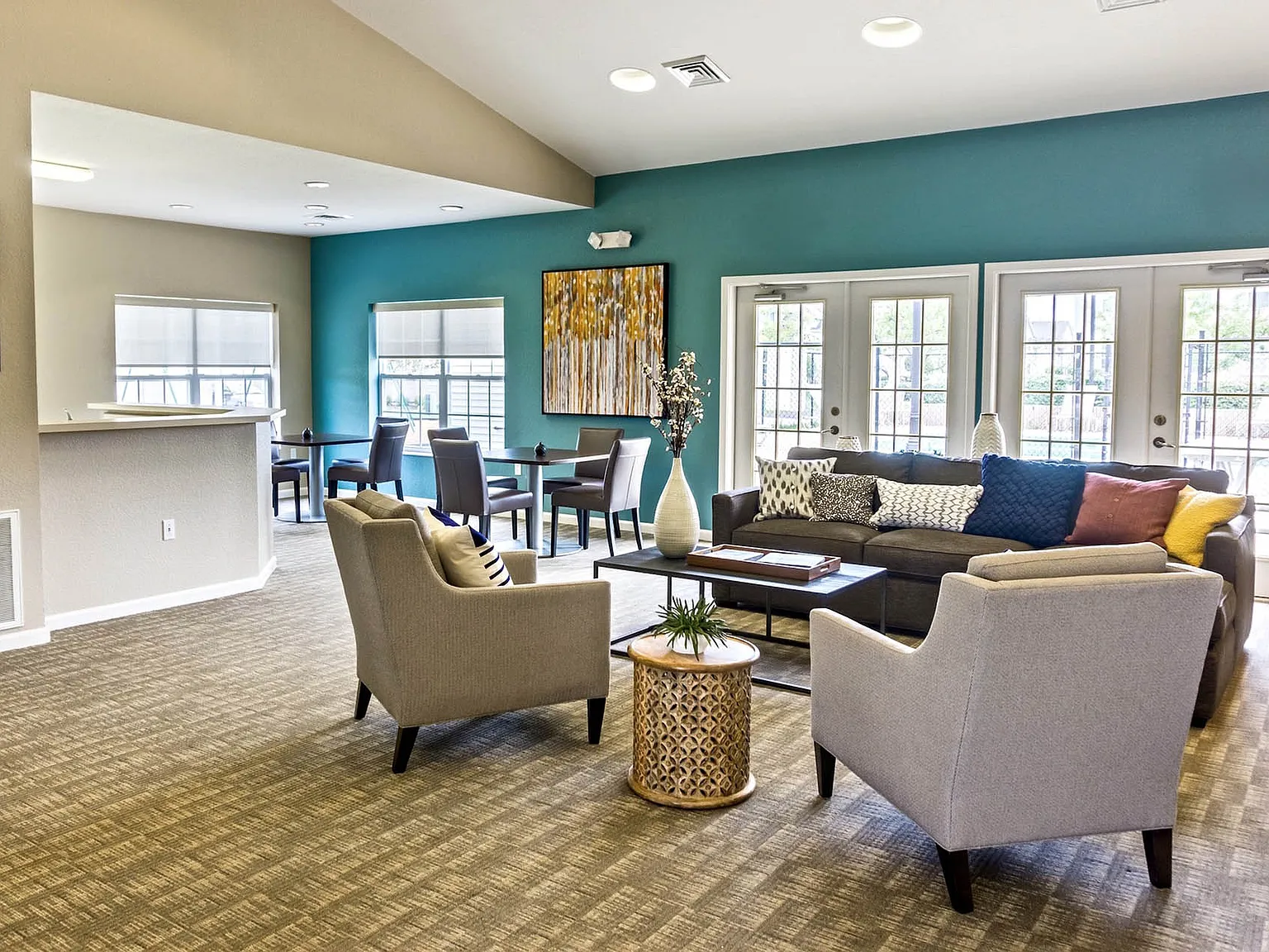 Cortland Estates — Photo 2