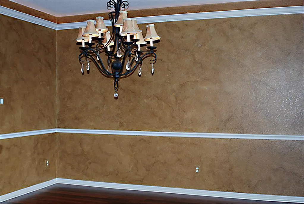 5 bed, 3.5 bath, 3918 sqft, $4,750 — Photo 3