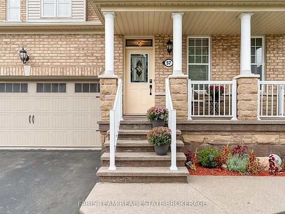 3rd image of 57 Spotted Owl Cres