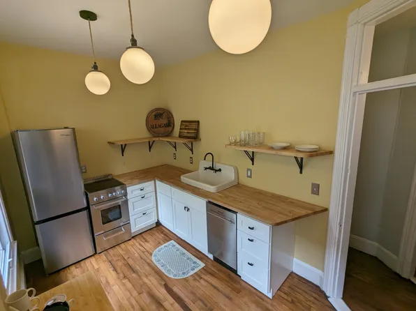 (undisclosed Address), Portland, ME 04102