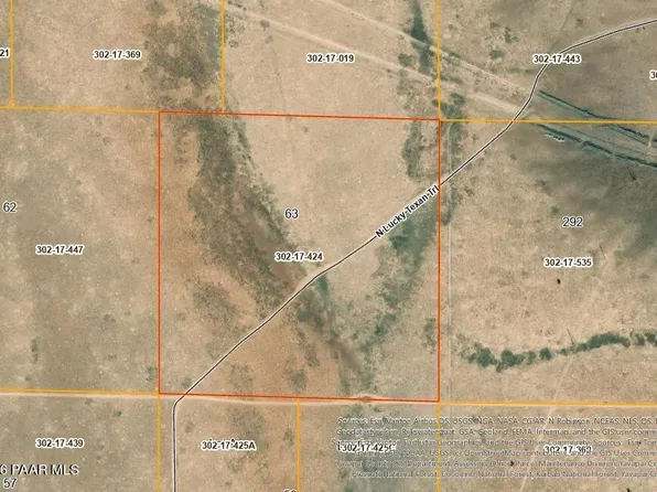 63 Lucky Texan, Ash Fork, AZ 86320