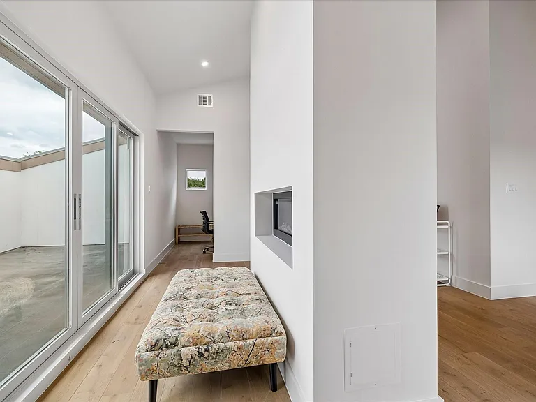 3514 Mount Vernon St — Photo 23