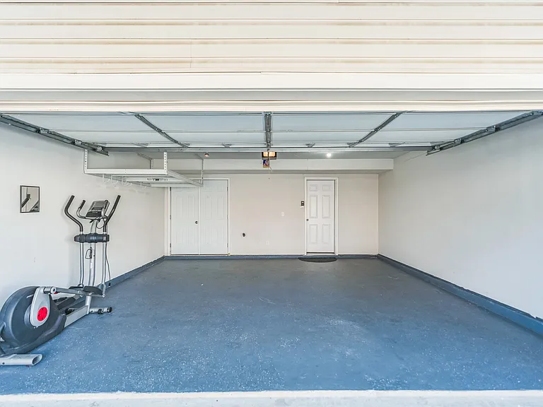 7980 Blue Stream Dr — Photo 22