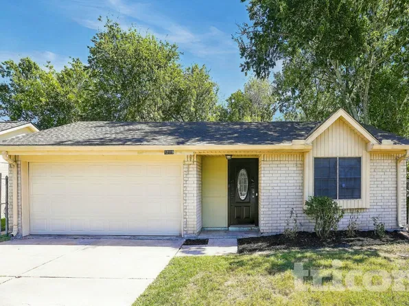 12119 Fawnway Dr, Houston, TX 77048
