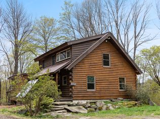 1899 Rousseau Road, Royalton, VT 05068