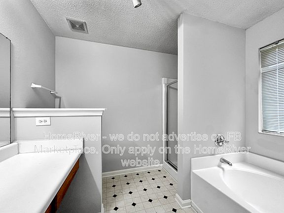 5th image of 4044 Ravenwood Ct