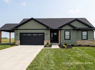 1821 Redbud Cir, Eldridge, IA 52748