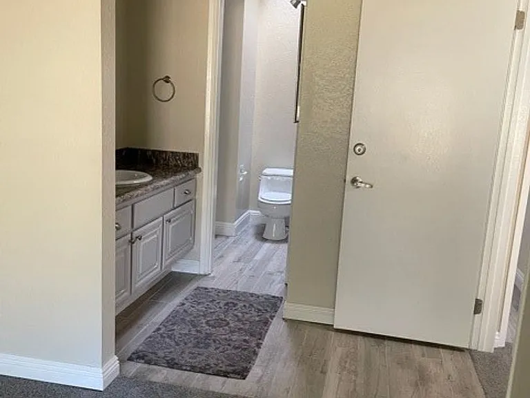 600 Central Ave #390 — Photo 12