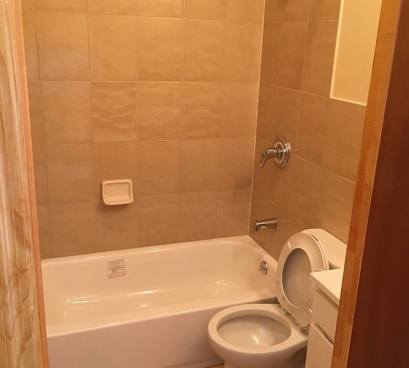 2nd image of 114 Java St APT 2R