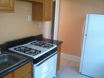 3rd image of 840-842 S 11th St