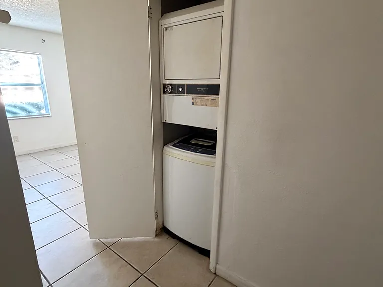 1 Lake Villa Way — Photo 9