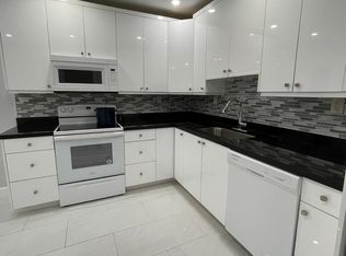 2842 Washington St #1, Hollywood, FL 33020