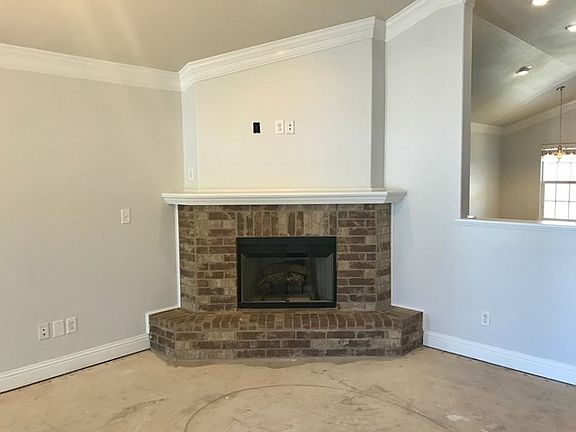 4th image of 912 Mays Dr