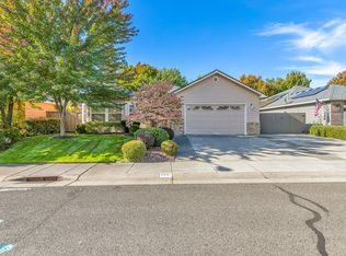 699 White Oak Ave, Central Pt, OR 97502