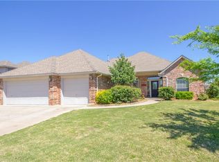 21485 Lake Shadows Dr, Edmond, OK 73012