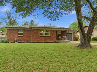 807 Elizabeth Blvd, Granbury, TX 76048