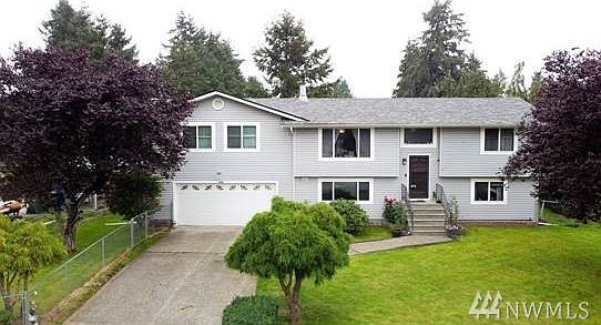 1st image of 4810 221st St E