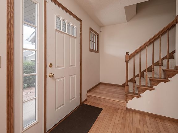 2nd image of 4461 Millwood Ln