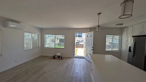 275 Dahlia Ave Photo 1
