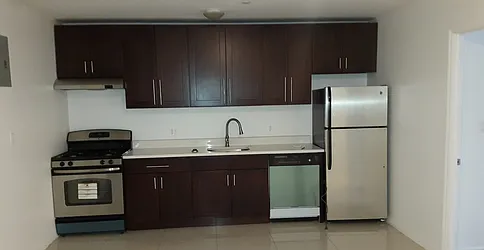 Rented by Elite NY Holdings