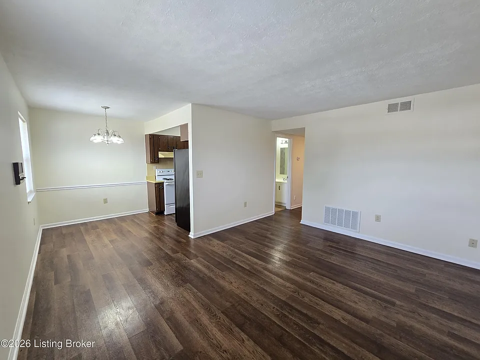 3212 Springfield Dr #3