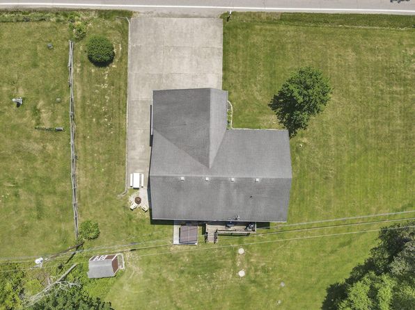 8941 State Route 664 N, Logan, OH 43138