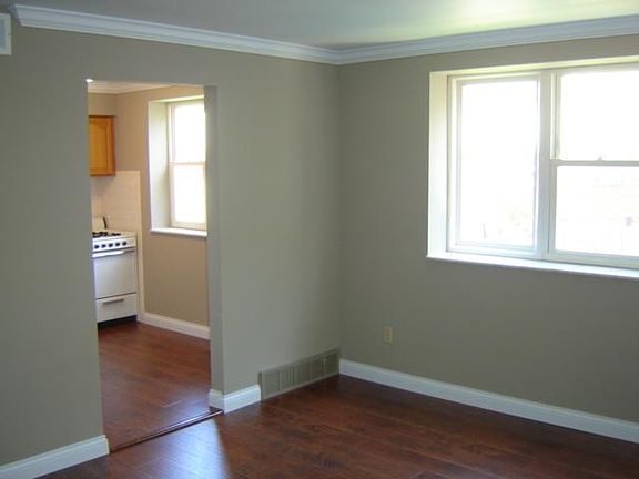 3rd image of 7311 Hoover Ave #203