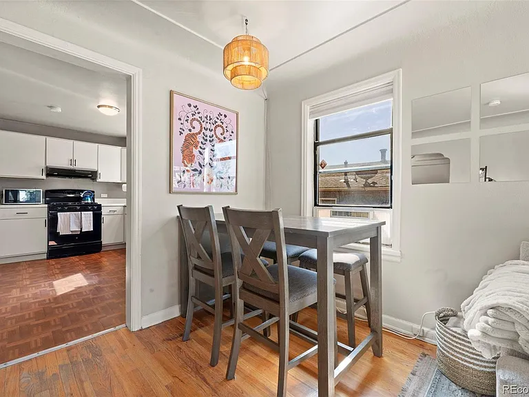 364 Meade St — Photo 6