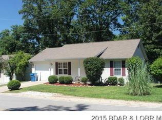 140 Pawnee Rd, Lake Ozark, MO 65049