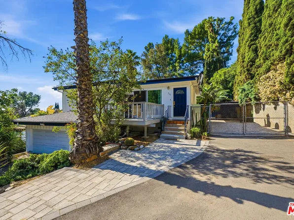 963 Pine Grove Ave, Los Angeles, CA 90042