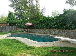 6424 Winding Way, Carmichael, CA 95608