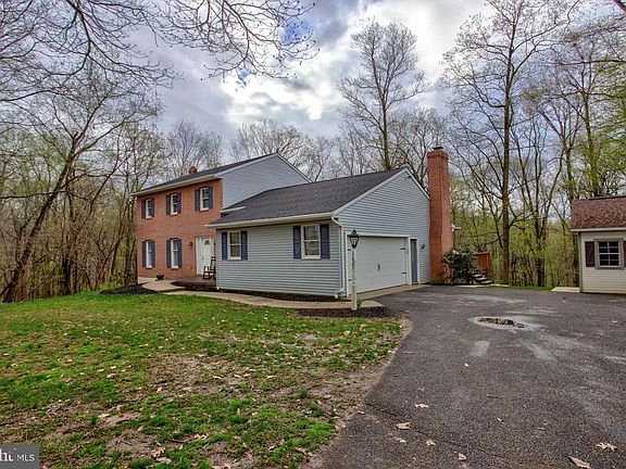2nd image of 68 McKelvey Ln