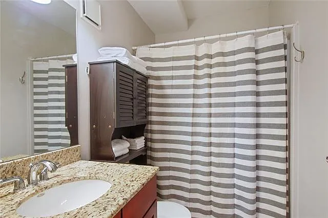 920 Poeyfarre St #430 — Photo 8