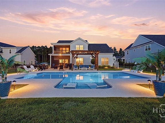 3rd image of 104 Simcoe Lake Drive