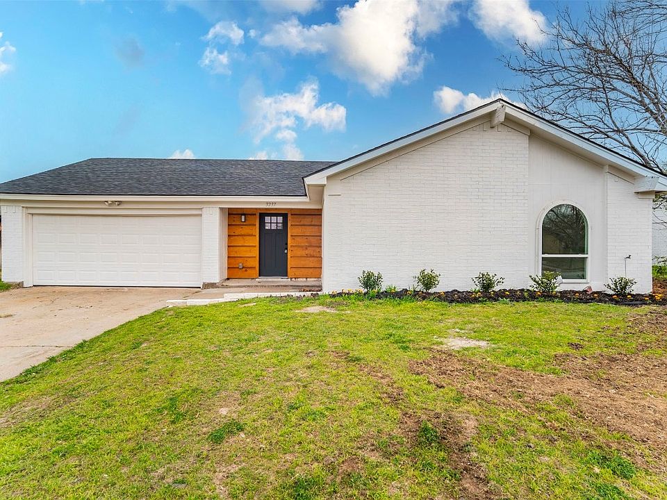 1st image of 3237 Heritage Ln