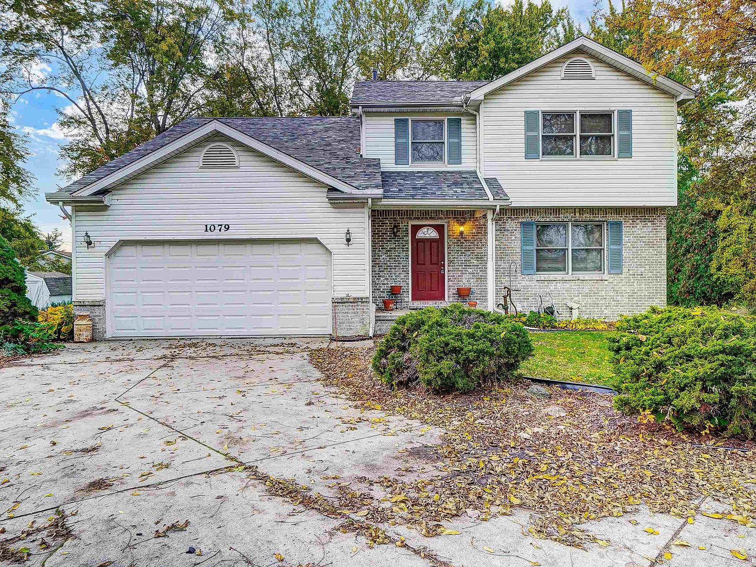 1079 W Sterns Rd, Temperance, MI 48182 | Zillow