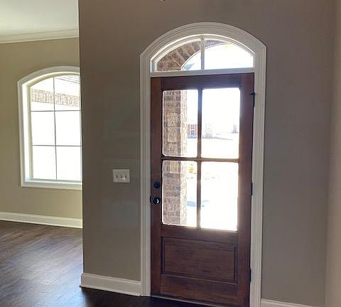 Beautiful Front Door. Hardwood Floors!