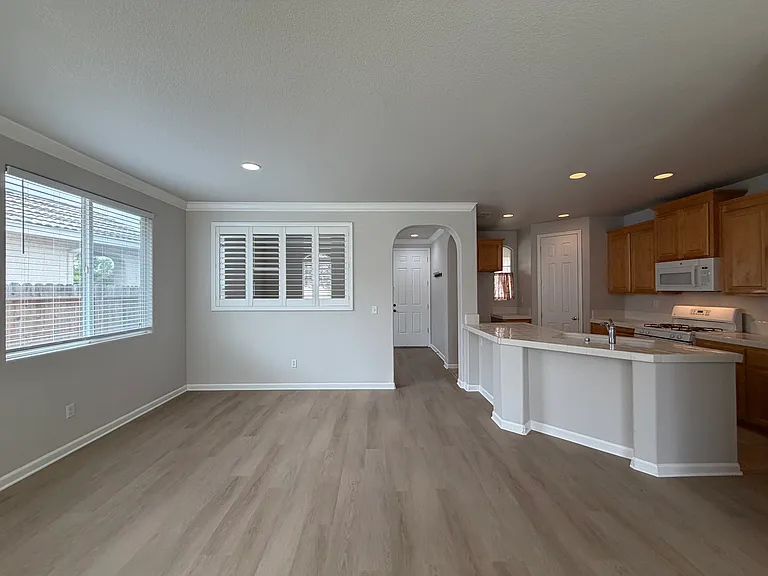 10141 Van Brocklin Way — Photo 5