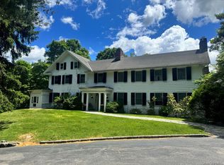 255 Mountain Rd, Irvington, NY 10533