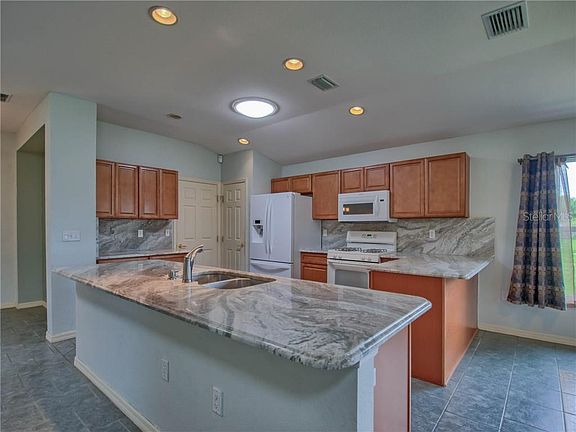 5th image of 13950 SE 95th Ct