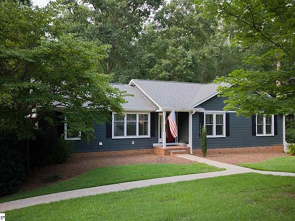 3rd image of 106 Muirwood Dr